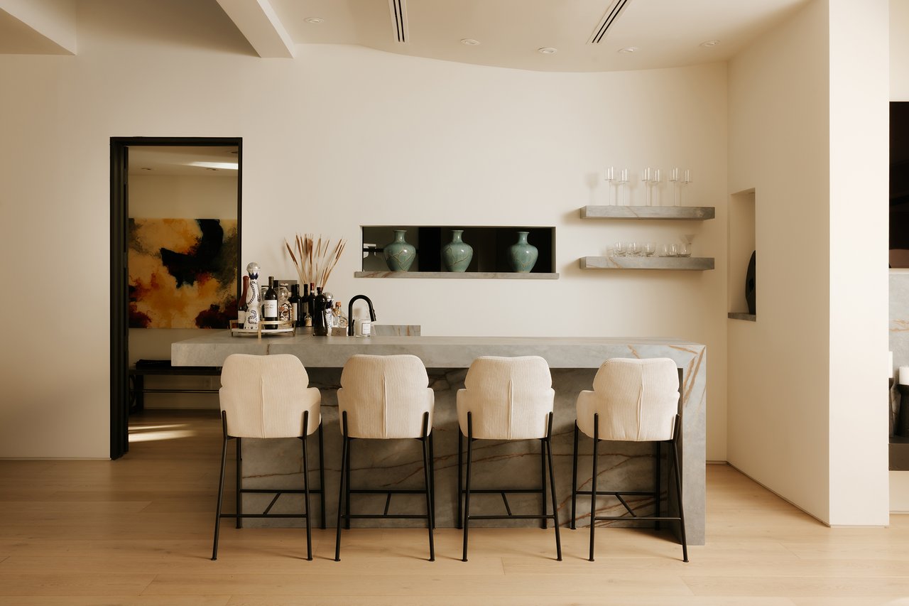 455 Castle Pl, Beverly Hills