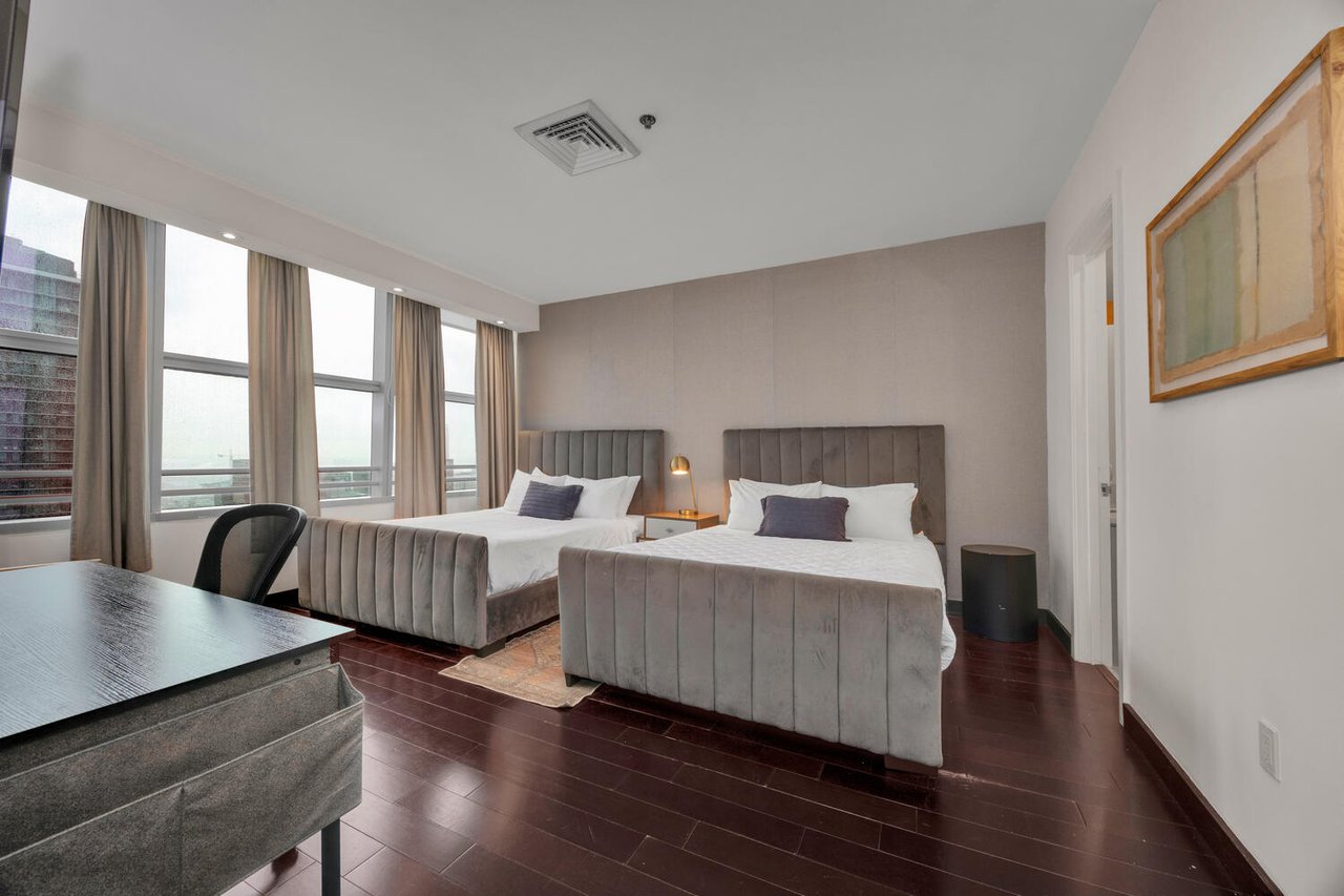 Luxury Penthouse for Lease in Brickell