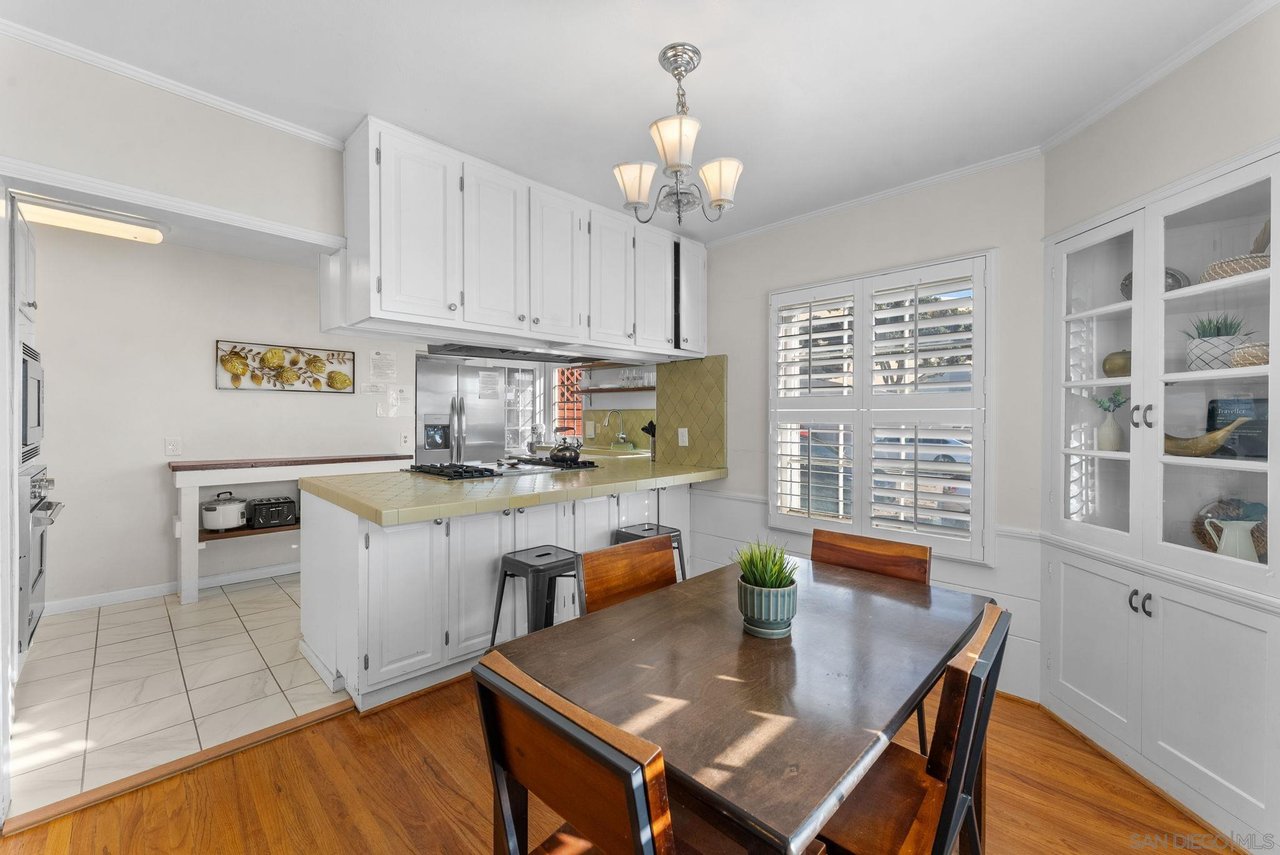 7005 Draper Ave, La Jolla, CA 92037