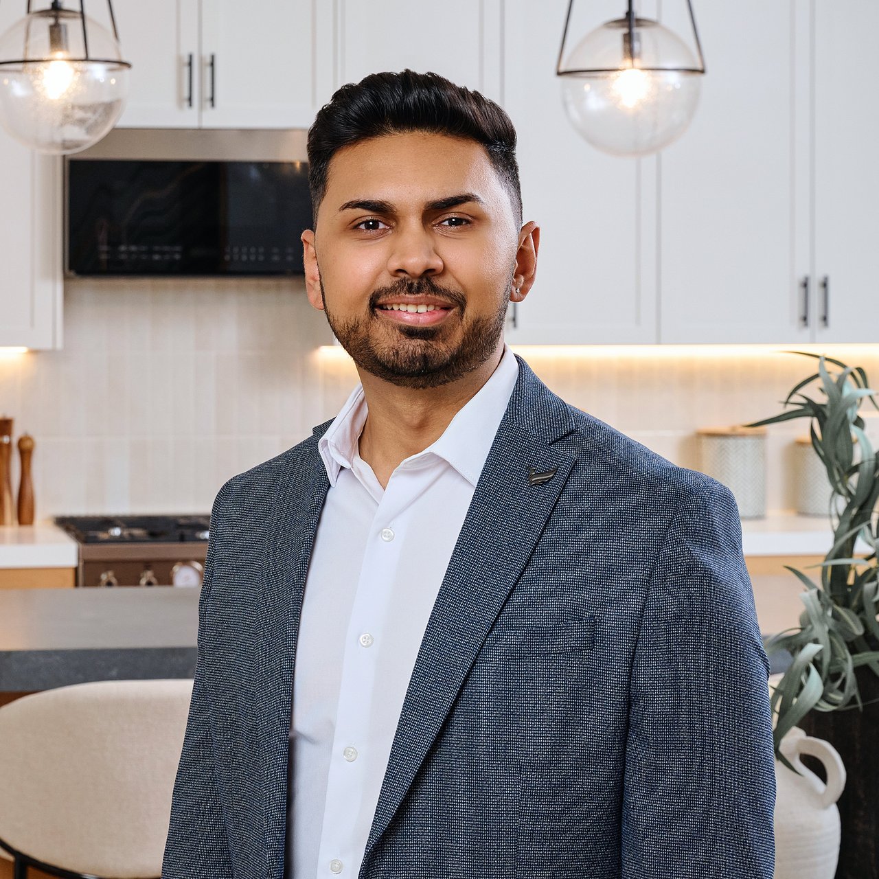 Jeet Dholakia Los Gatos, CA Real Estate Agent Headshot