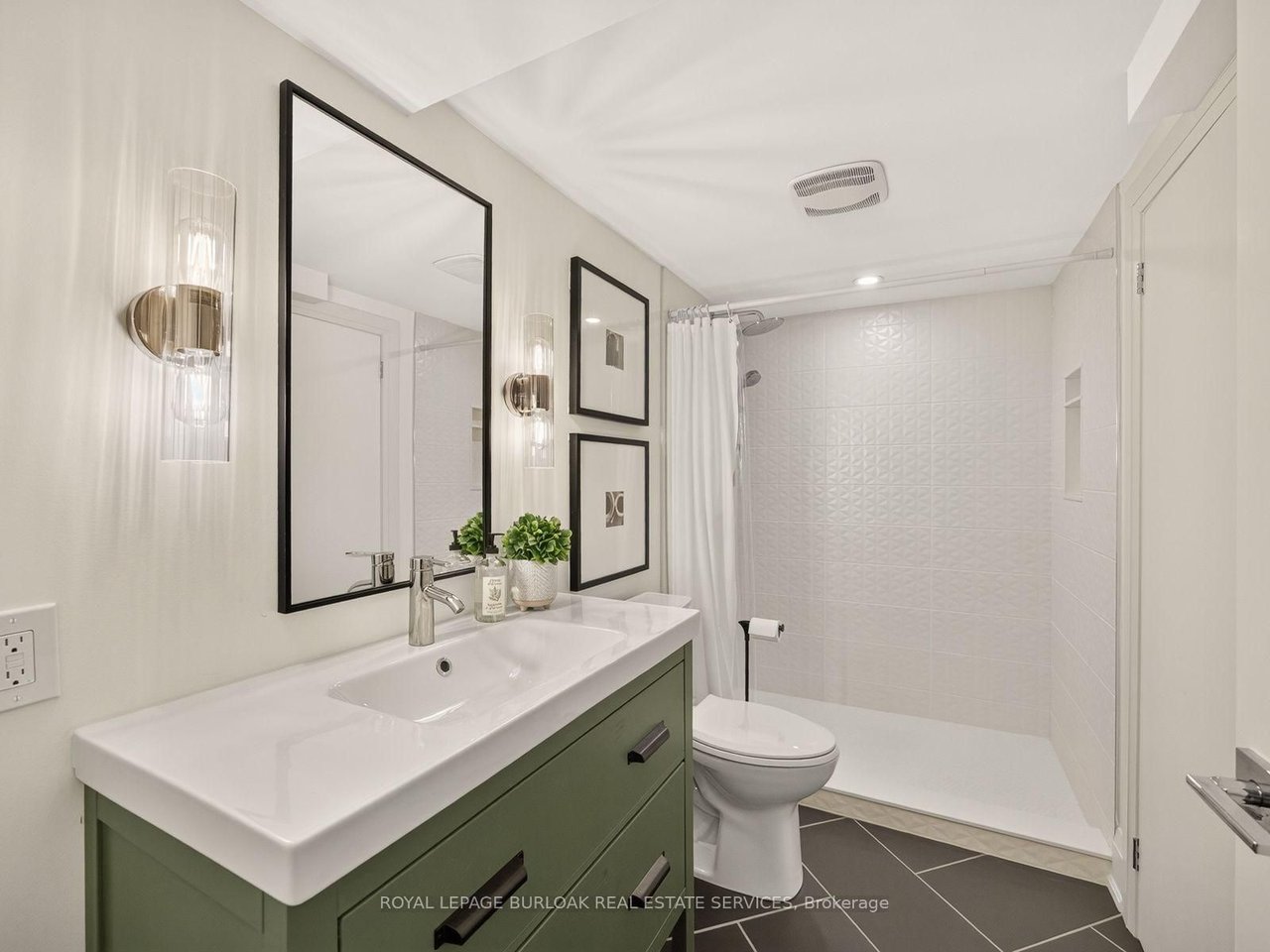 Downtown Burlington Townhouse