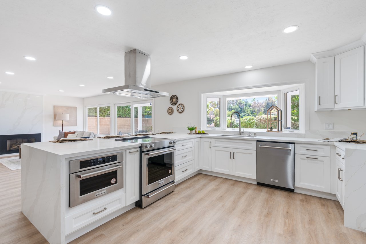 26982 Pueblonuevo Dr, Mission Viejo 92691	