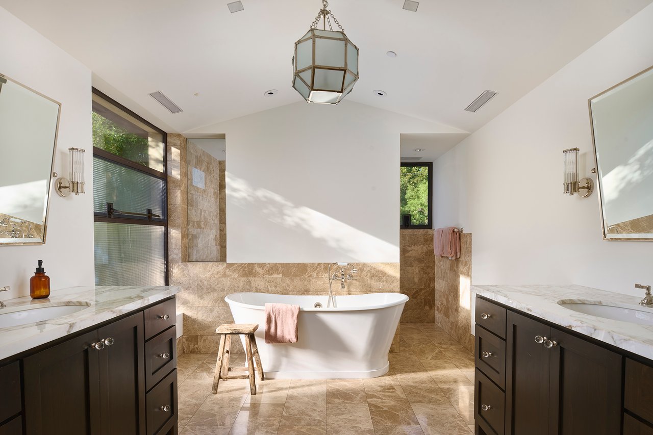 514 W ROSE Lane, Phoenix