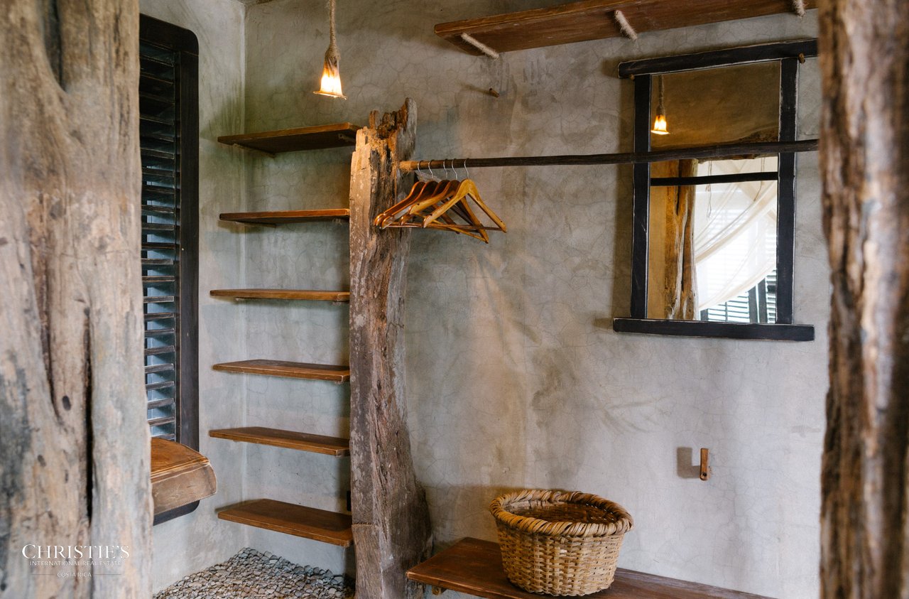 Villa Animales – Luxury Jungle Sanctuary