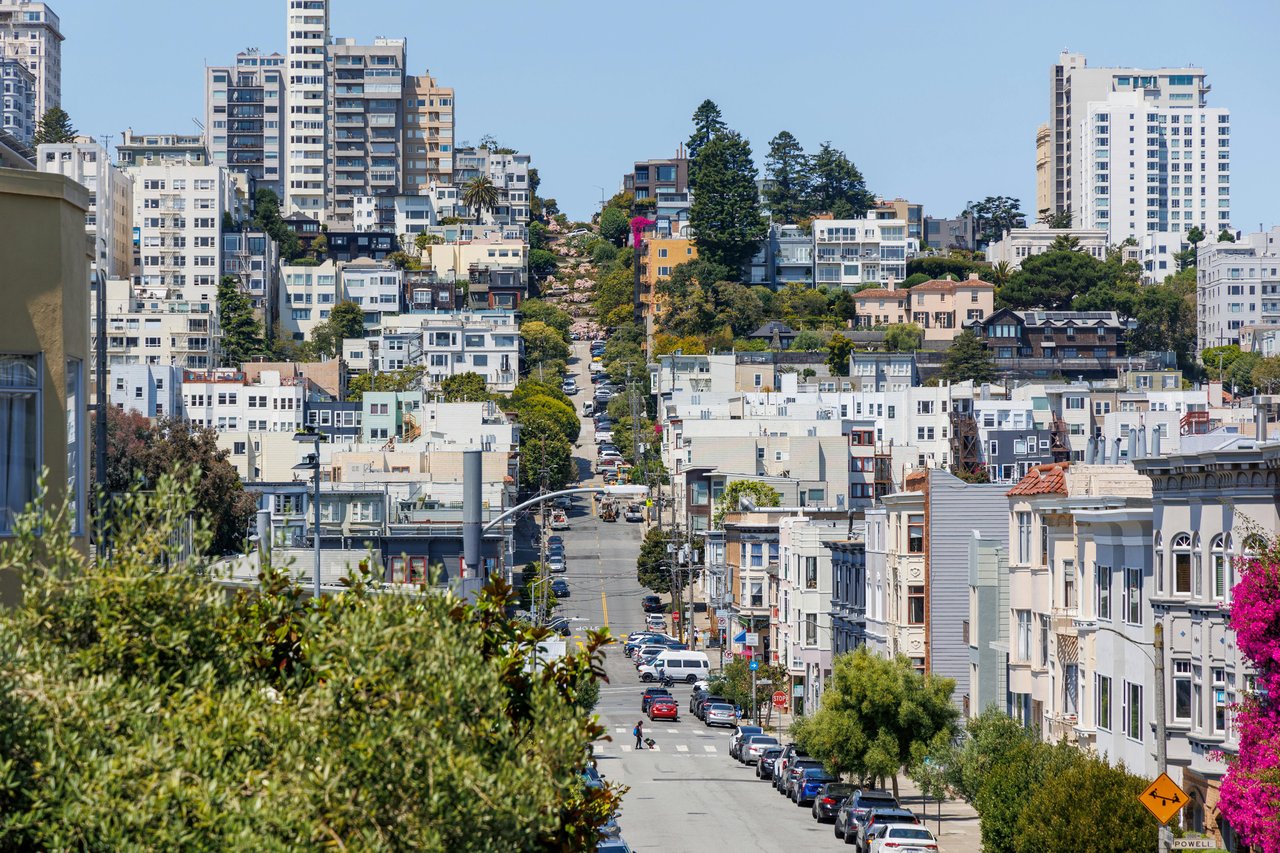 San Francisco Bay Area Neighborhood Guide: Exploring Local Amenities