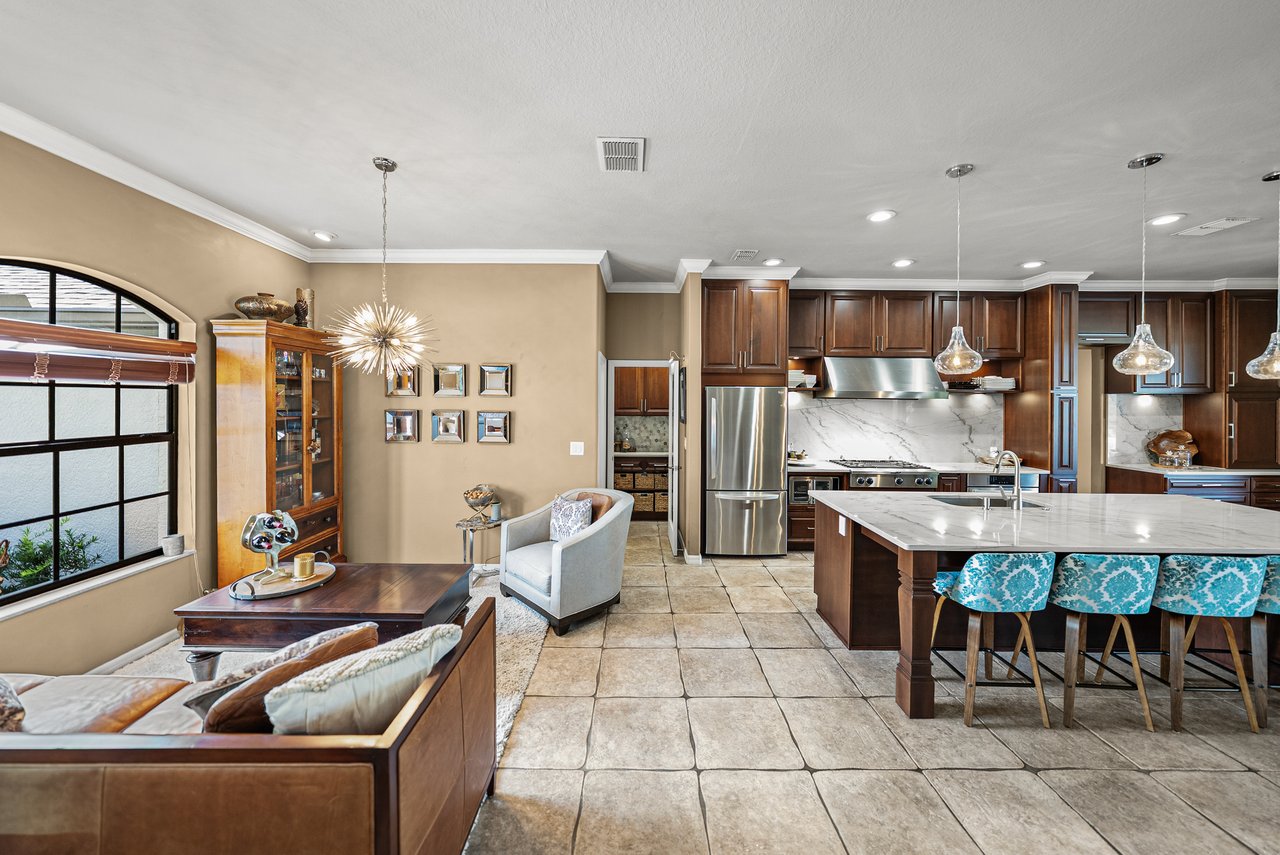 13247 THOROUGHBRED DR