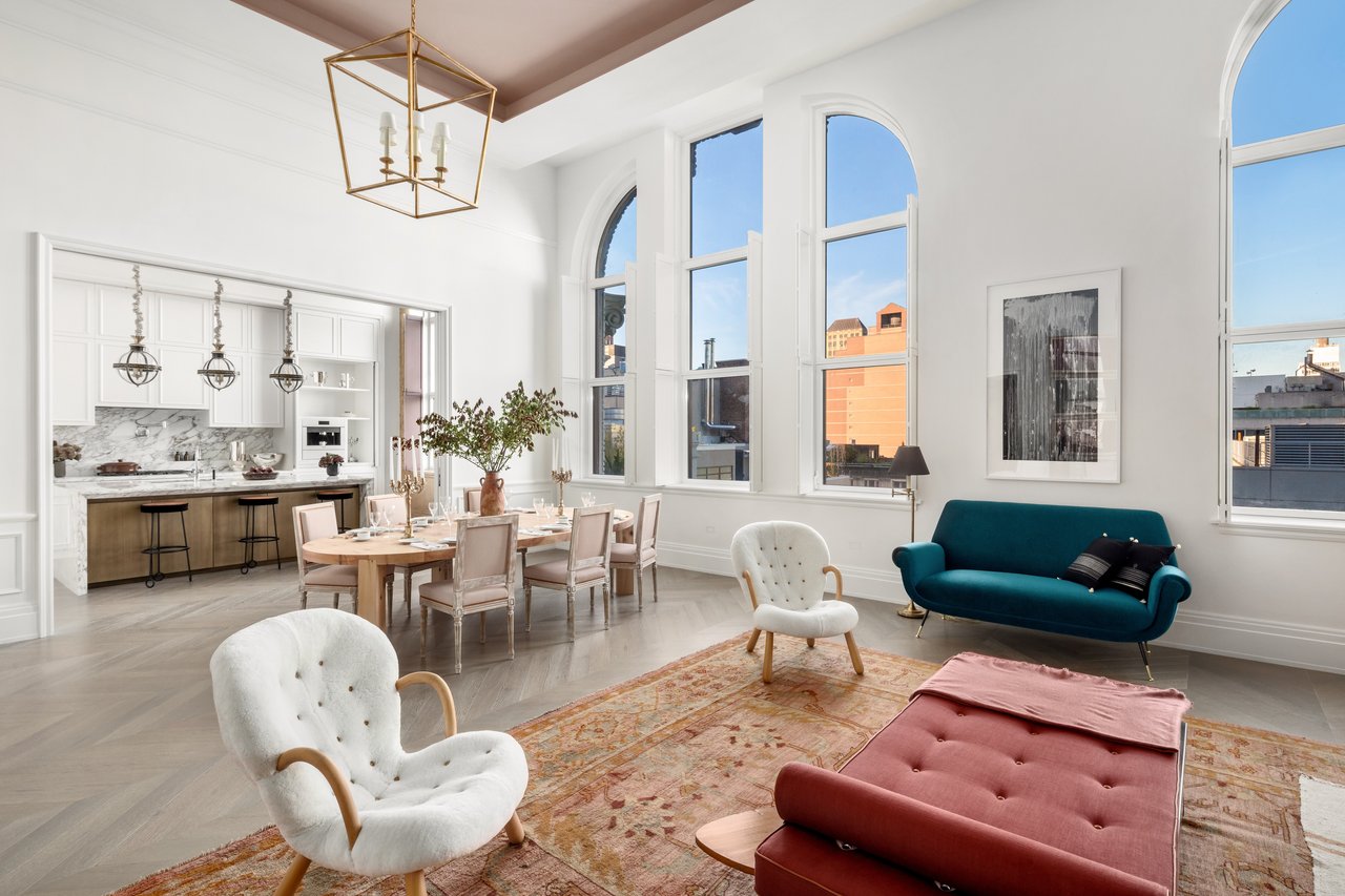 108 Leonard