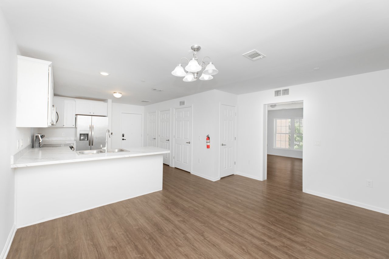 162-170 SOUTH ORANGE AVE Unit: 406