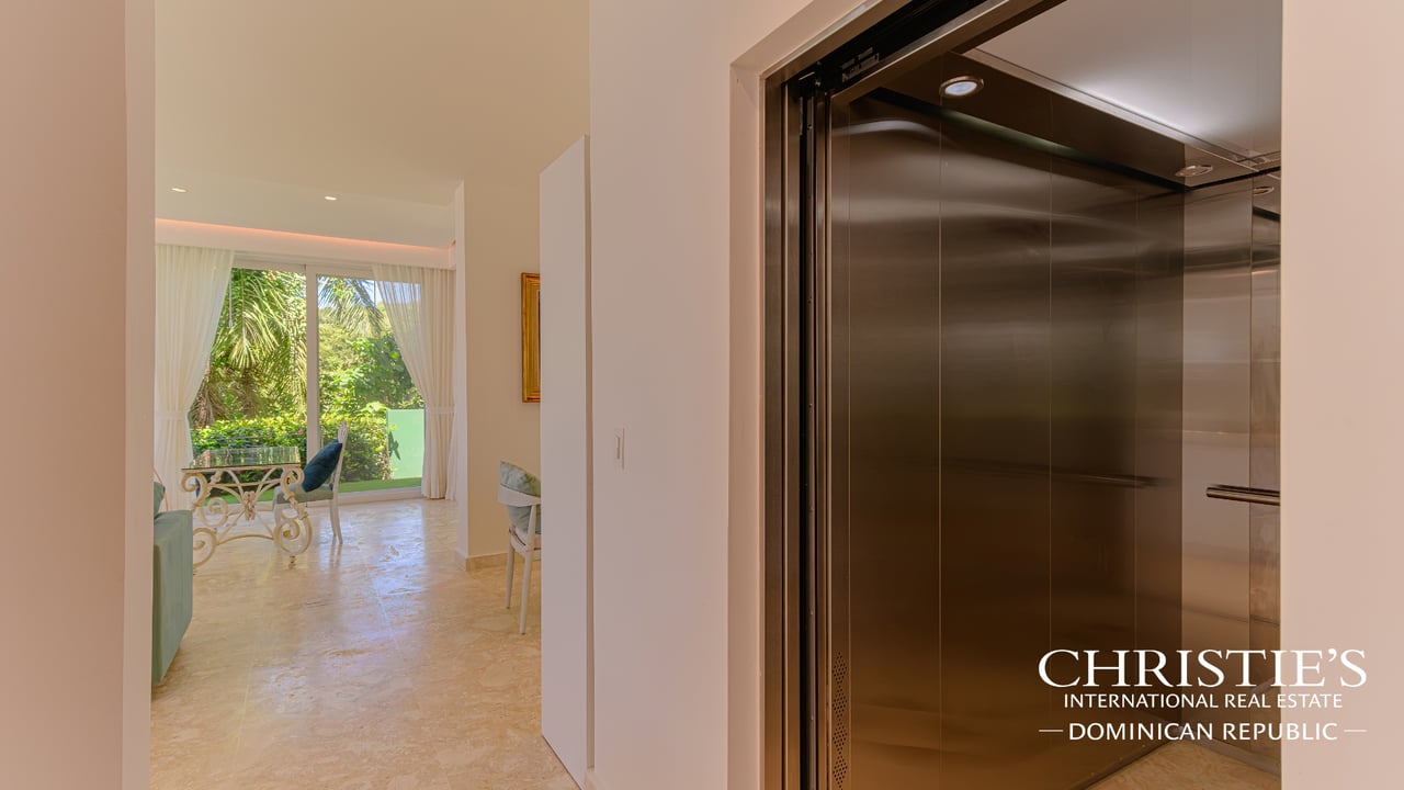 Luxury Ocean View Villa in the Puerto Bahía Resort Community