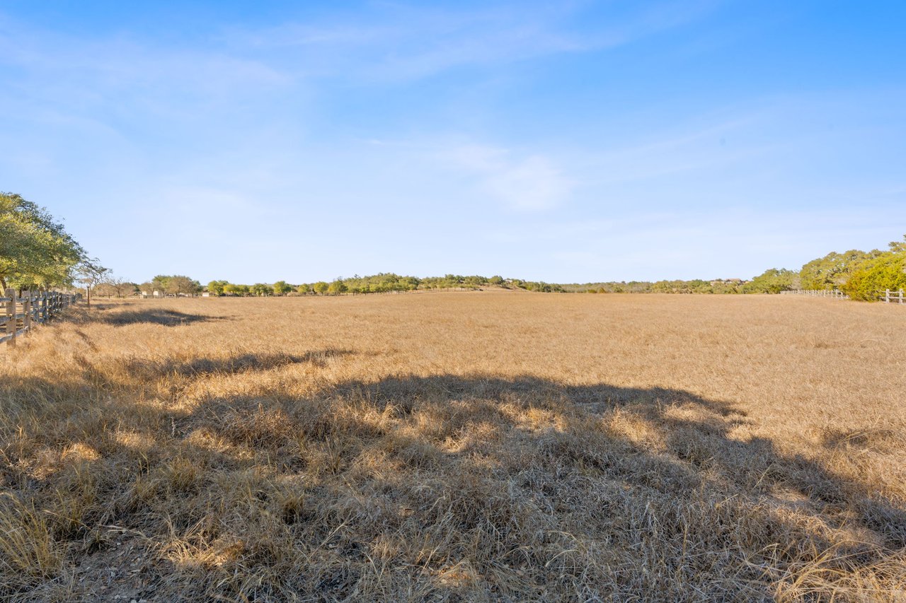 100 Dario Dr. Dripping Springs  Tx 78620