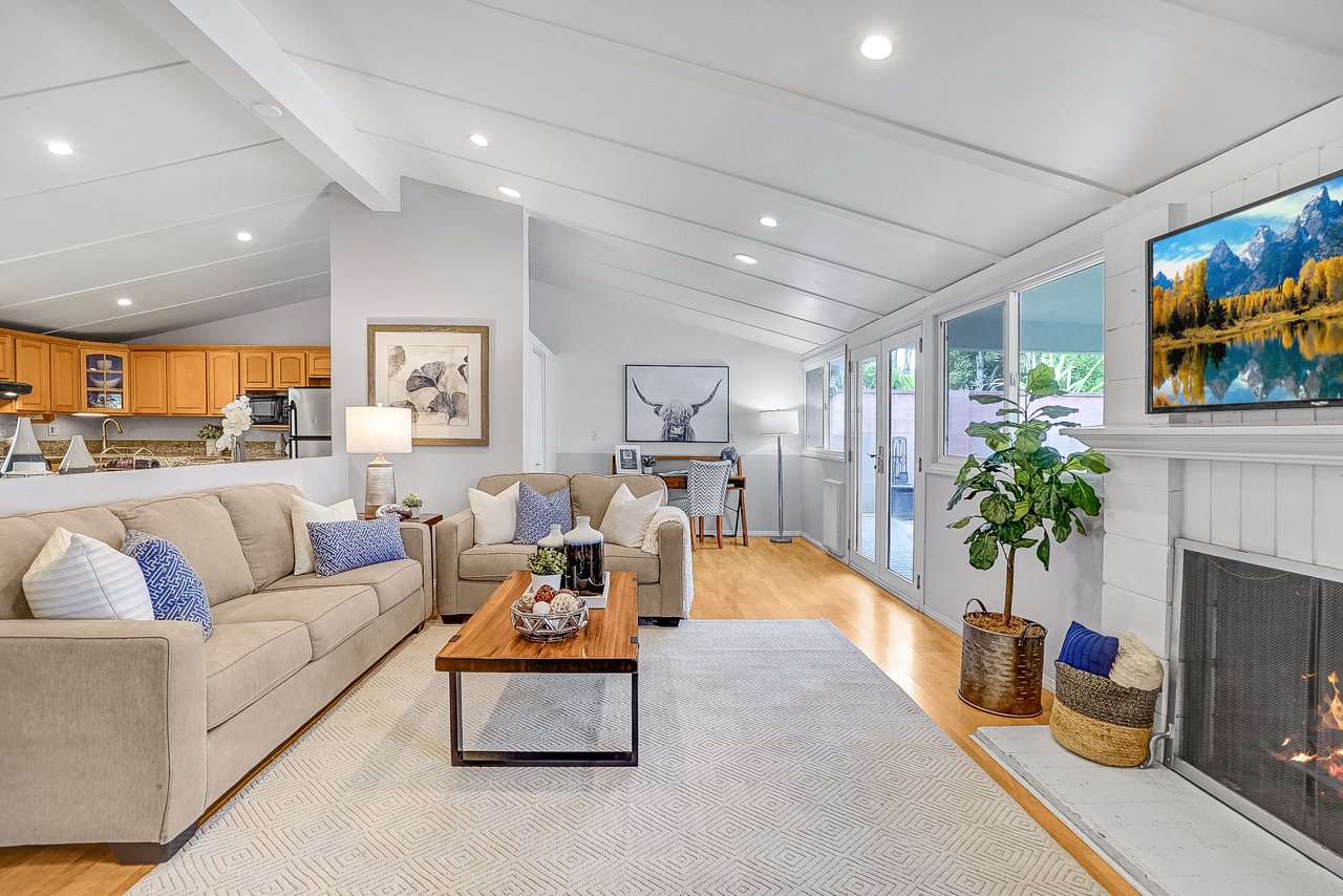 525 W Houston, Fullerton 