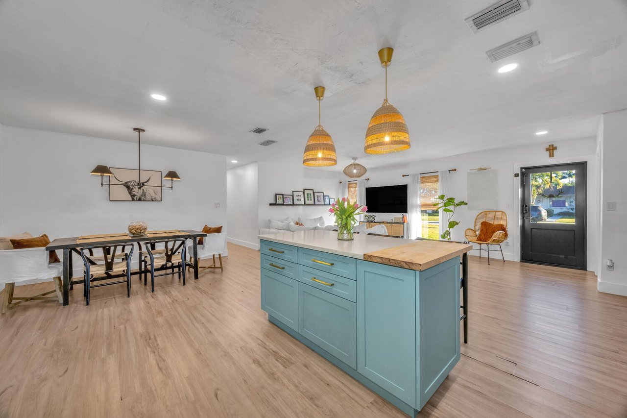 Updated Palmetto Bay Home with New Roof & Impact Windows