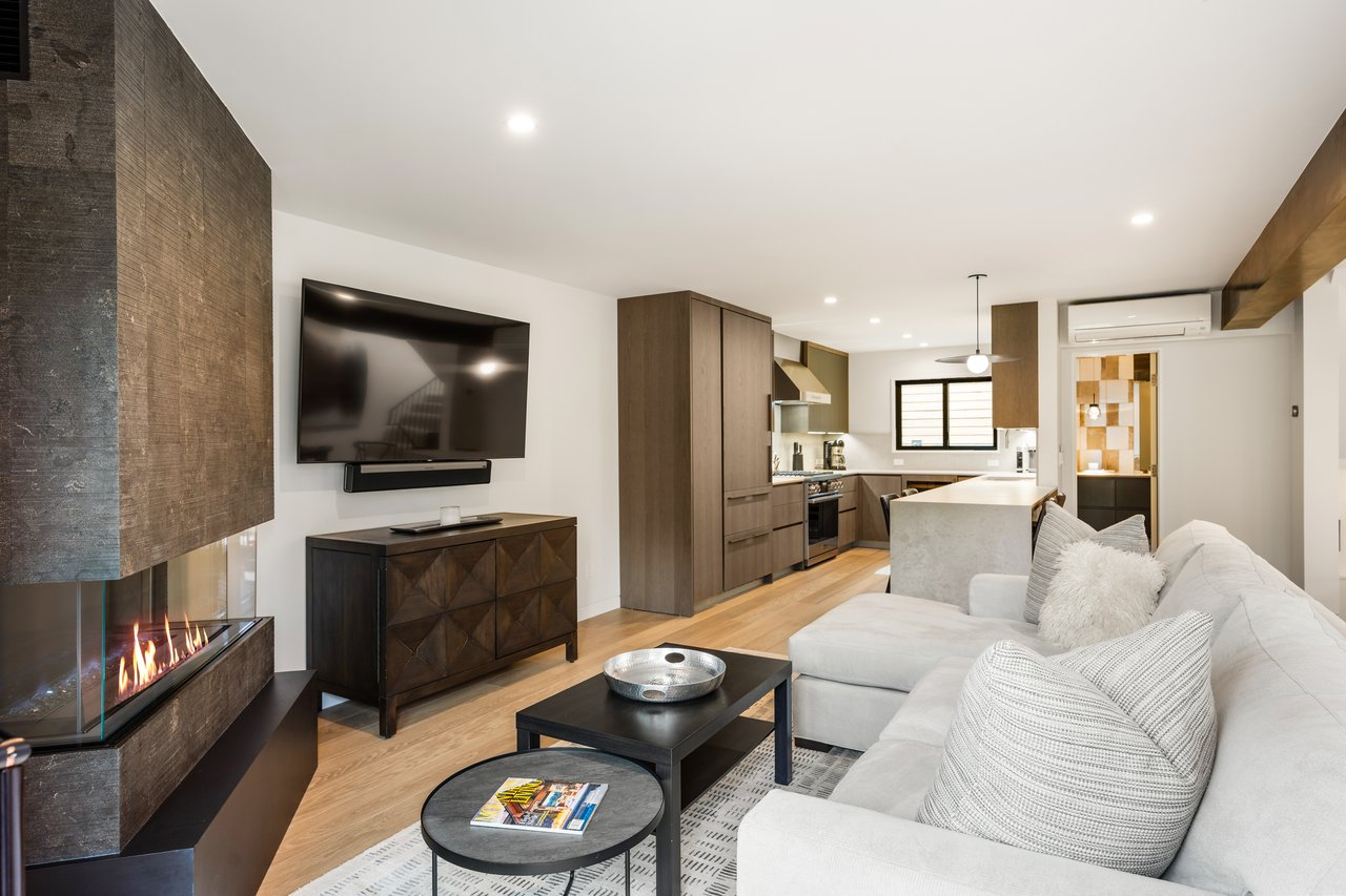 Slopeside Sophistication