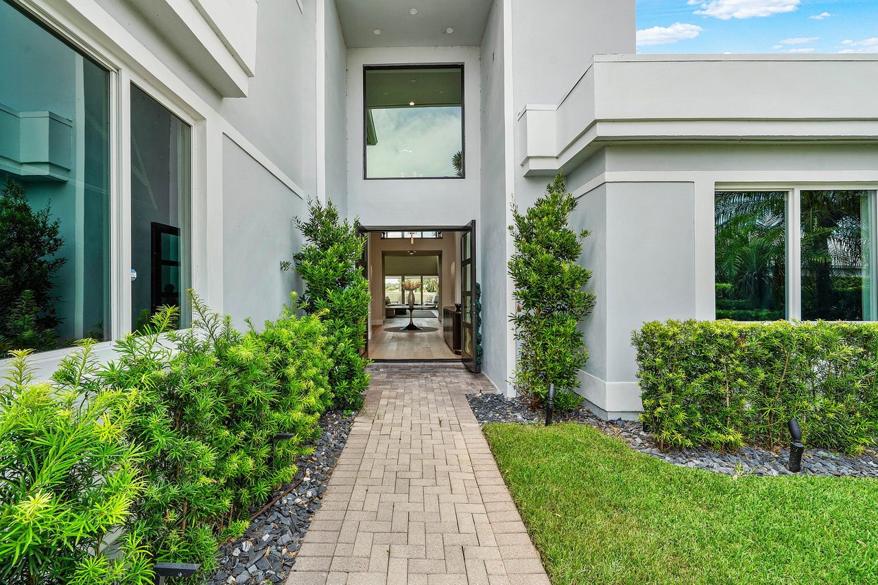 5812 Waterford 