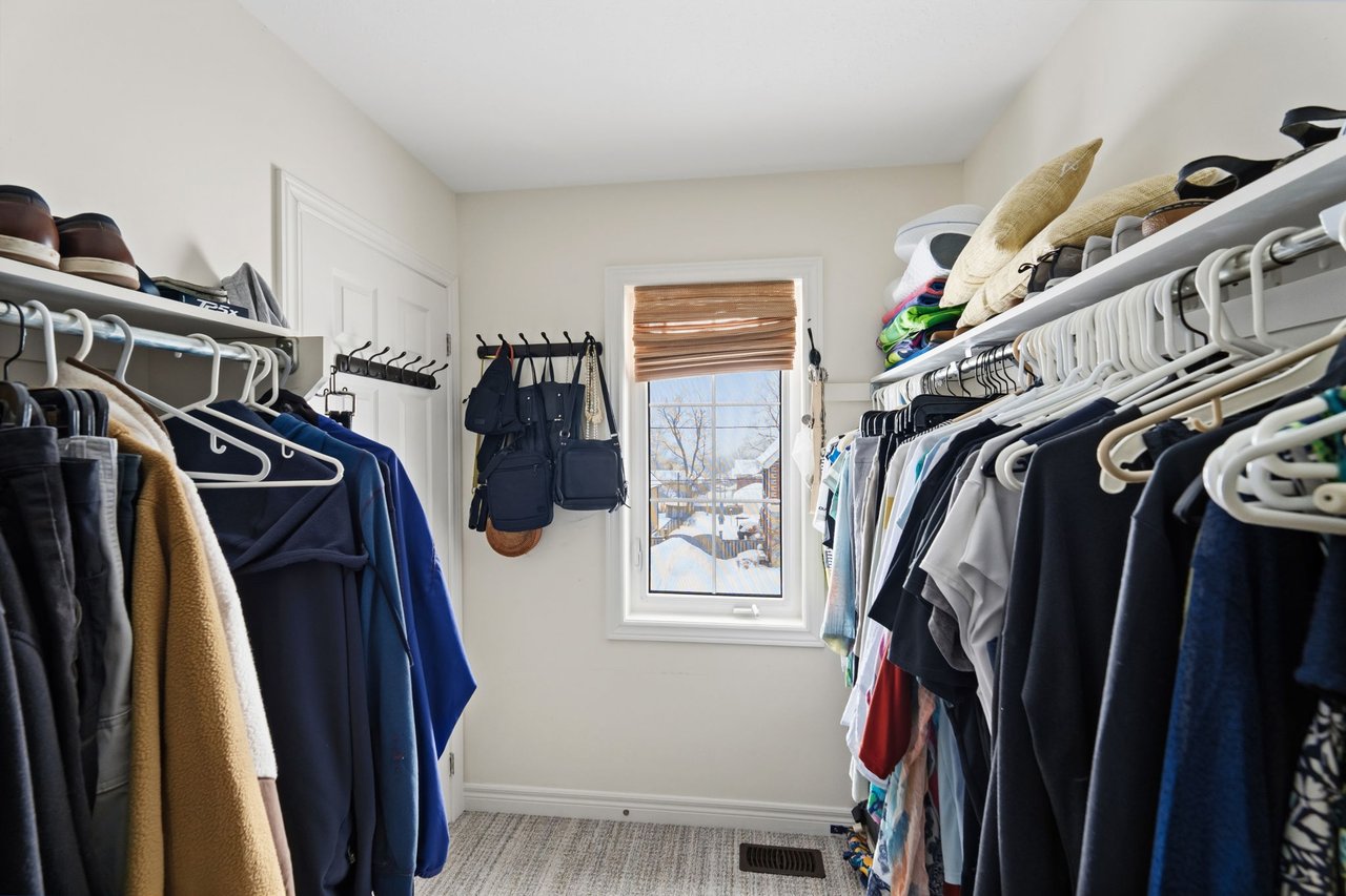 2 Forest Heights Boulevard, Orillia