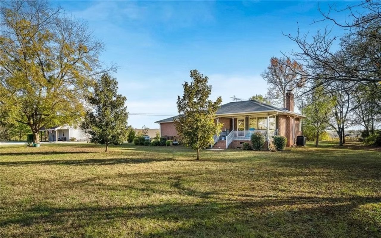 Sold - Locke and Key Associates Uncover the Perfect Opportunity for Aspiring Restaurateurs