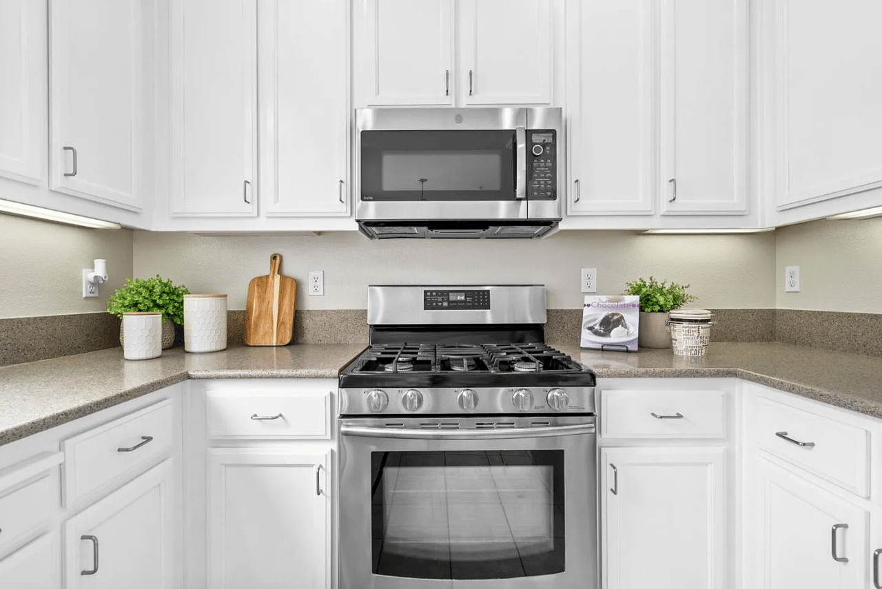 4505 Saint Palais Pl