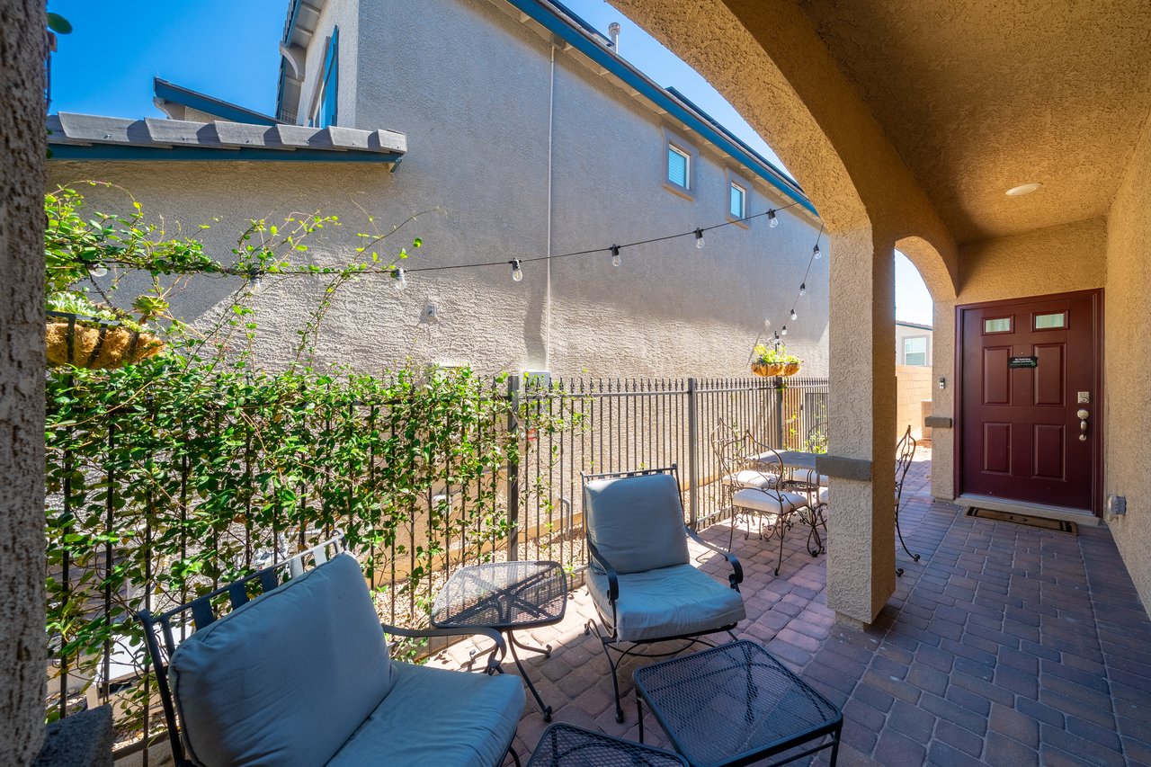 10983 Cambridge Lakes Ave