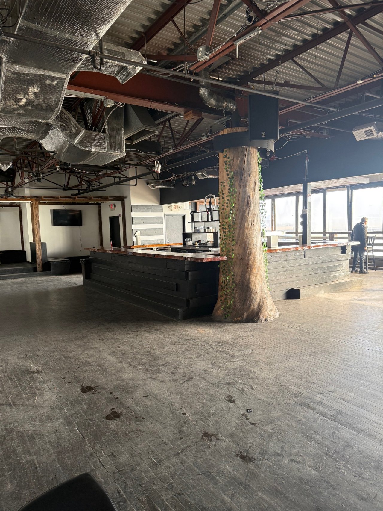 110 Food Terminal Plaza 15,000+ SF | Commercial Kitchen / Industrial