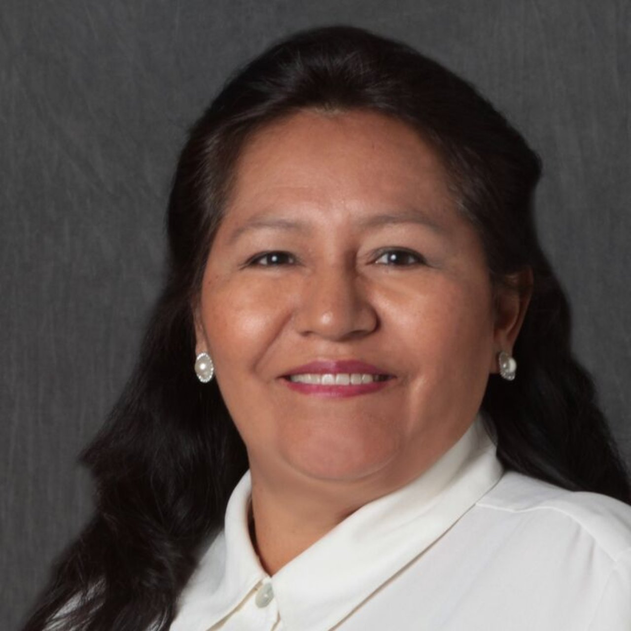 Leonor Condori White Plains, NY Real Estate Agent Headshot