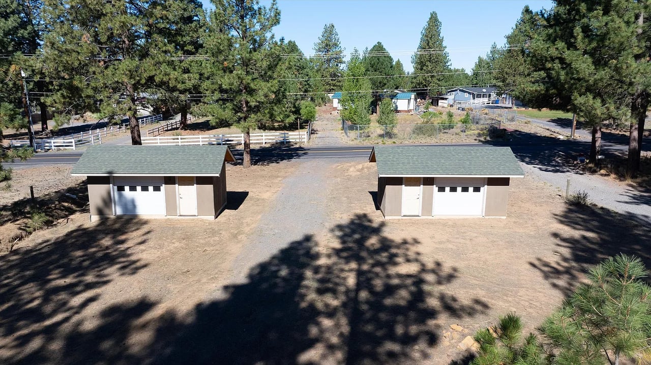 60272 Cinder Butte Rd