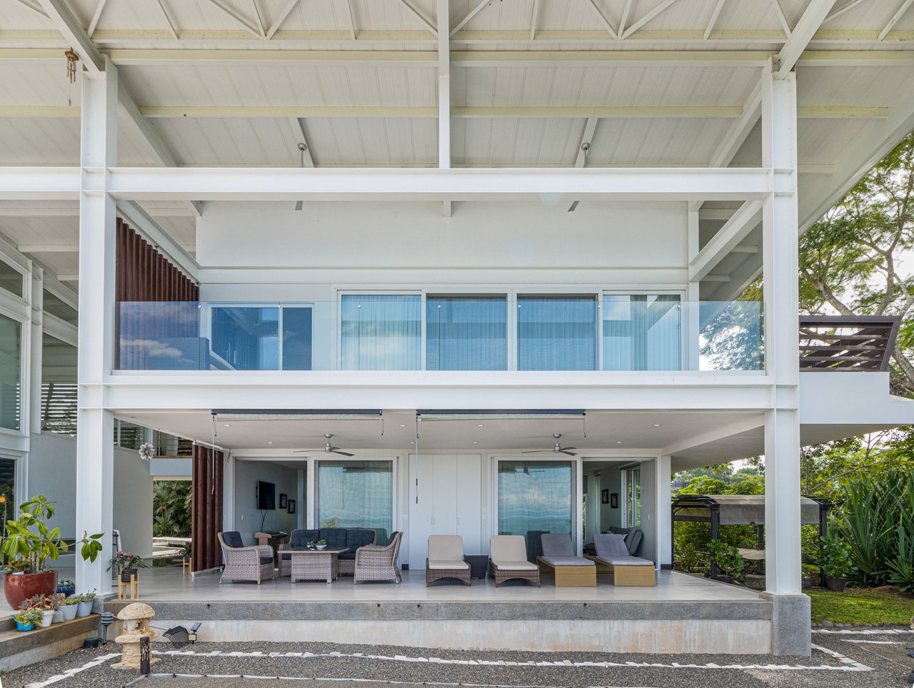 Nativa Contemporary Infinity Views | Luxury Rainforest Estate with Pacific Ocean Views