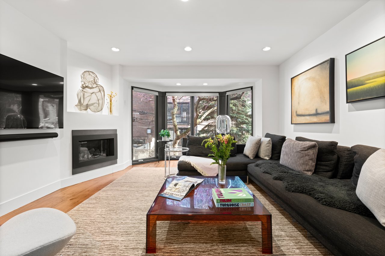 1 Lawrence Street