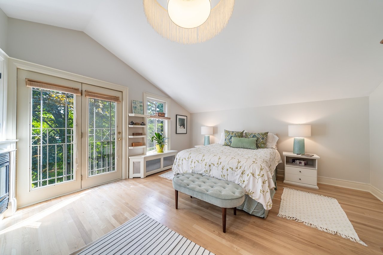 15 Birchlawn Ave