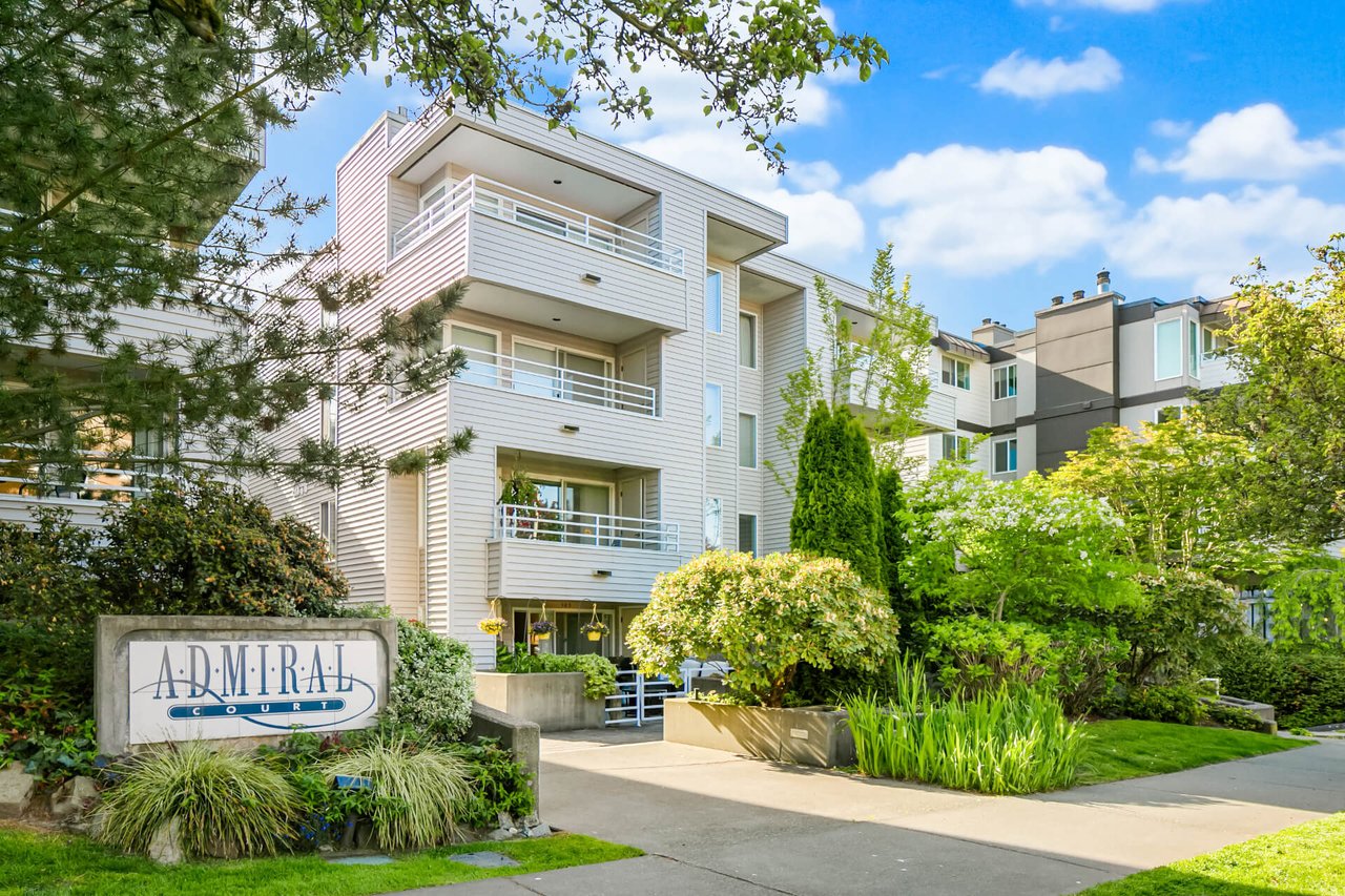 2125 California Ave SW, #202