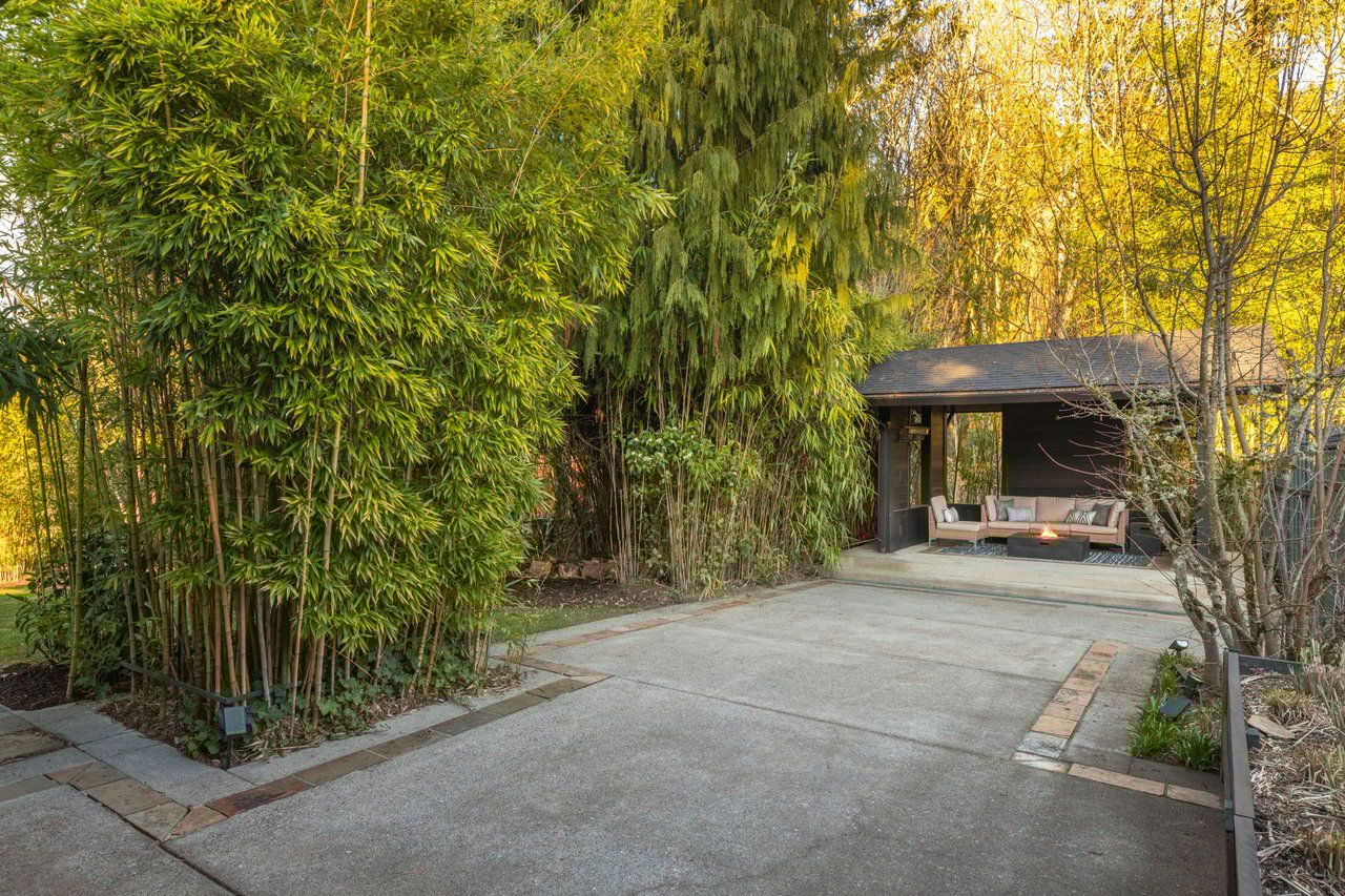 Now Available - Mid-Century Modern Oasis 