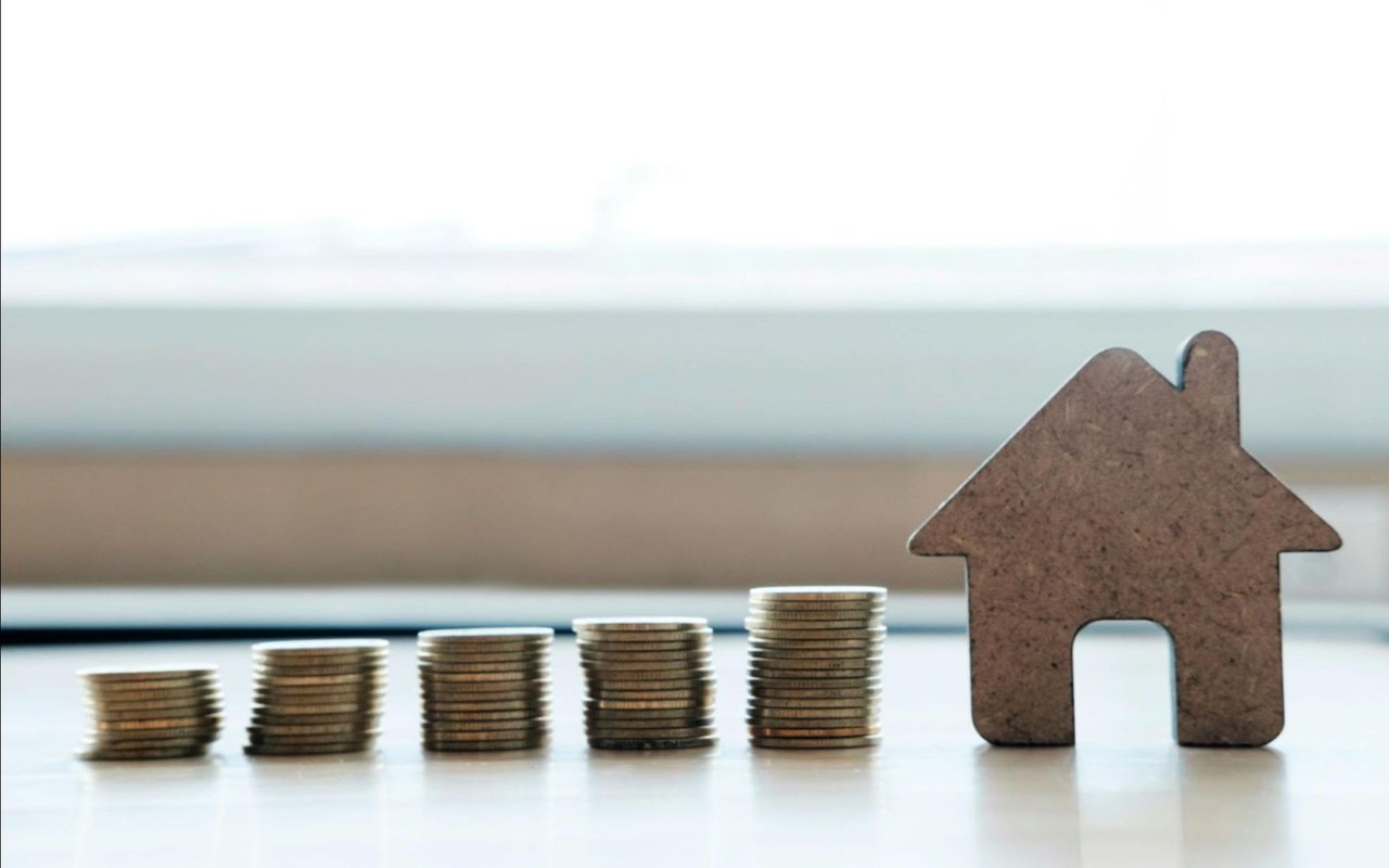 Decoding The Relationship Between Home Age And Market Value