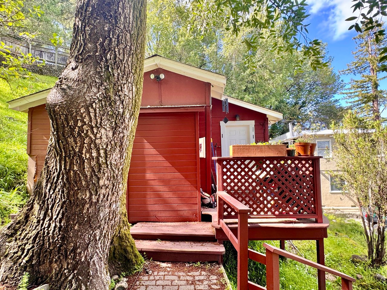 Fairfax Multi Family  | 3 Houses + Duplex | Oversized Lot