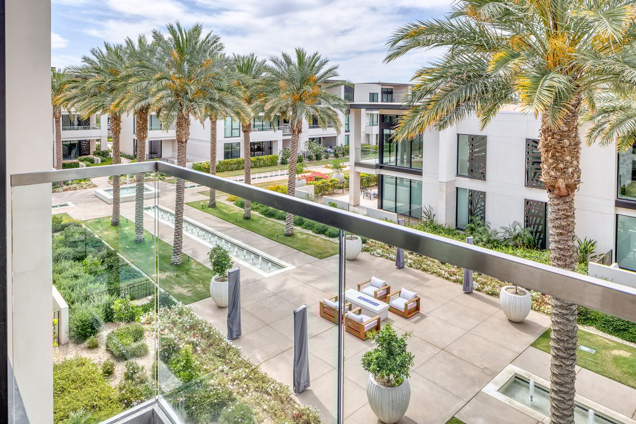 6587 N PALMERAIE Boulevard, 3006