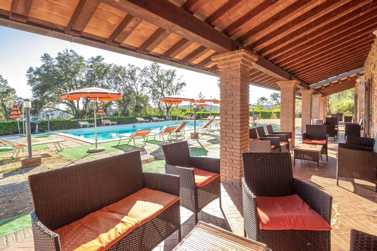Investment Property in Massa Marittina