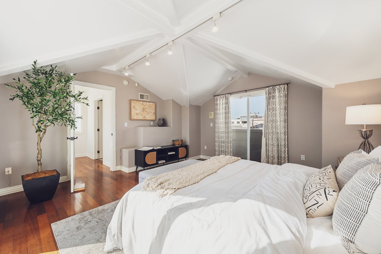 844 3rd St Unit: 5, Santa Monica 