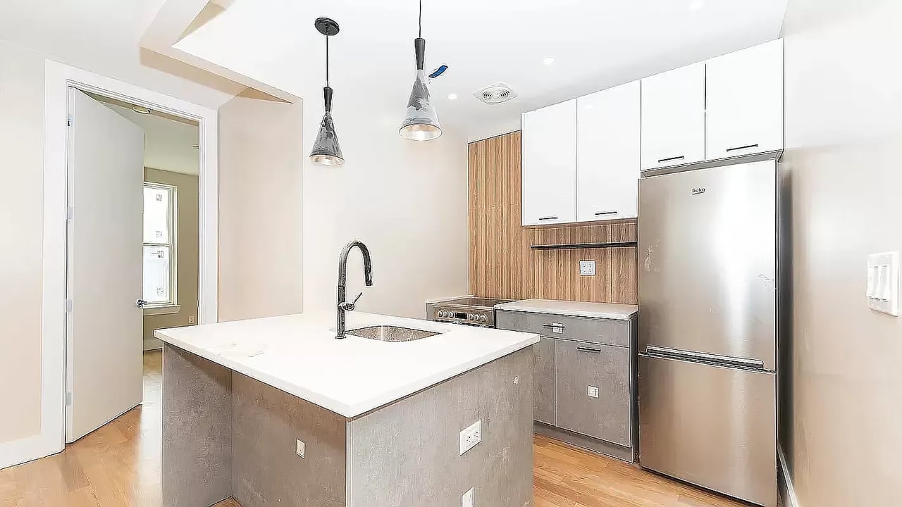 336 Bleecker Street 2A