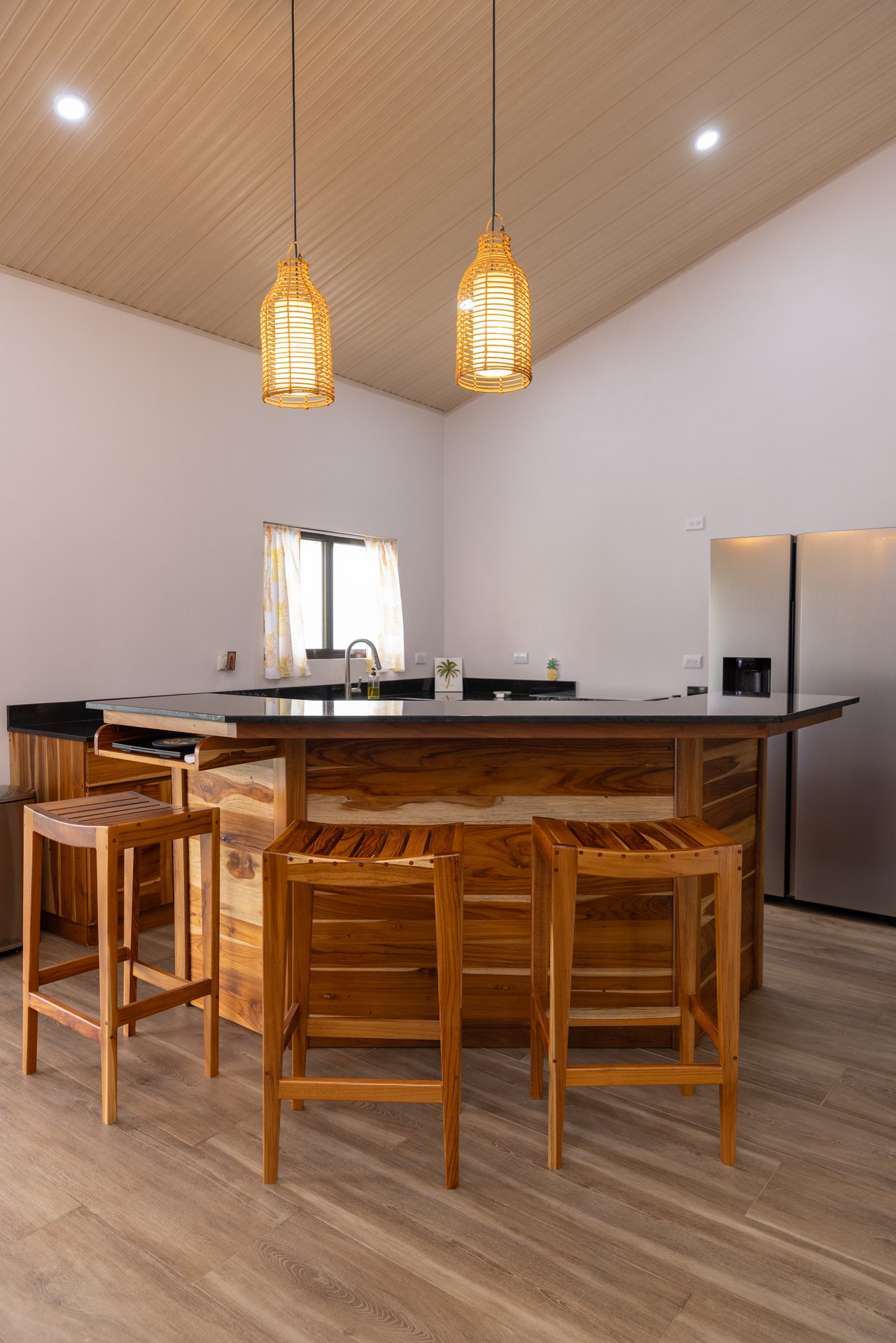 Turnkey Modern Home Near Quepos Marina – Move-In Ready! 2BDR&2BATHS