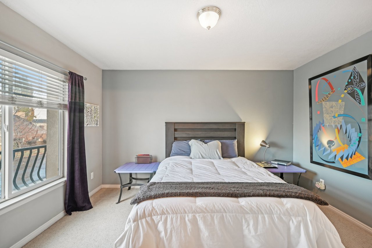 211 Greenfield Cir 103