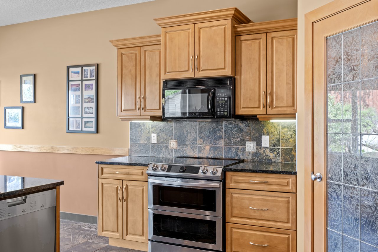 139 Tuscany Ridge Close NW