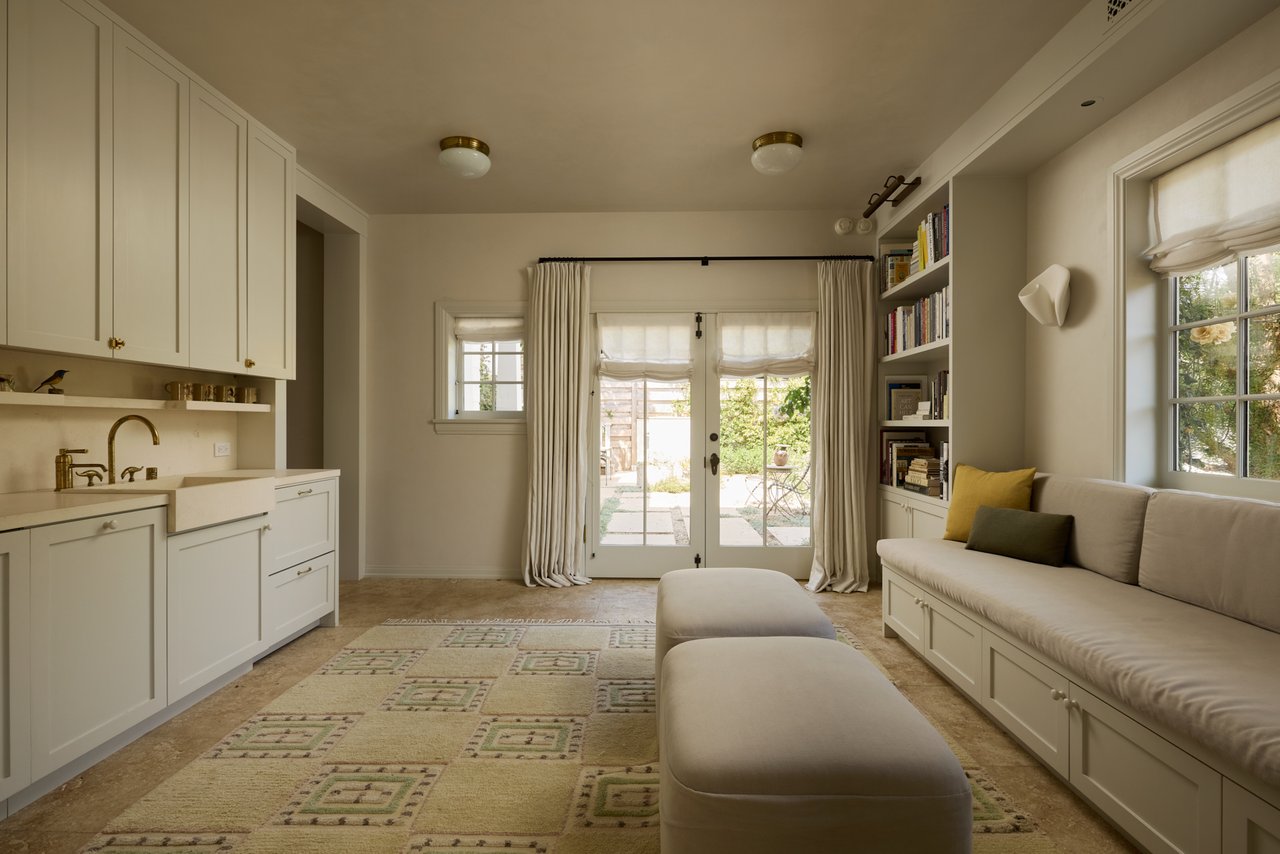 239 W Channel Rd, Santa Monica