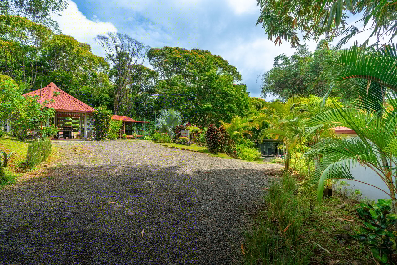 Sueños de Mariposa – A Boutique Paradise in the Hills of Lagunas.  Stunning Views!