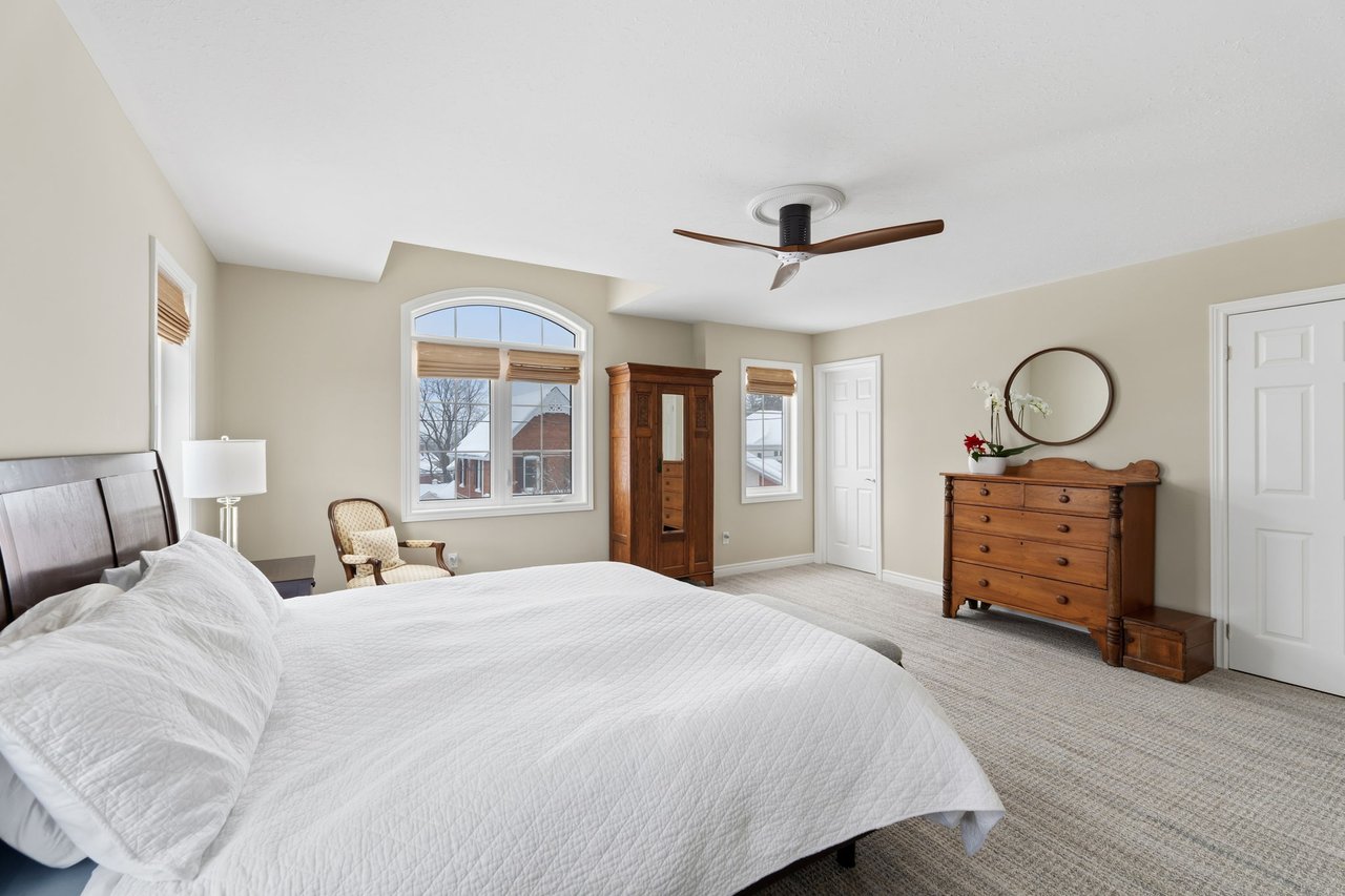 2 Forest Heights Boulevard, Orillia