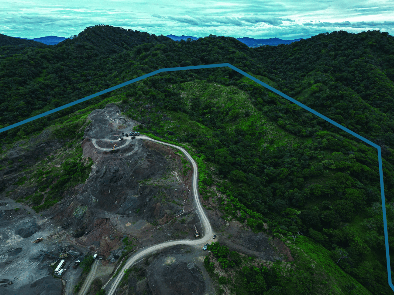 Palo De Arco Tajo - Land Fro Material Extraction - Income Opportunity