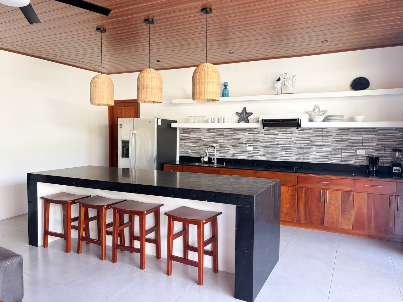 Clean, Modern Home Near Uvita Beach – Perfect Rental or Getaway