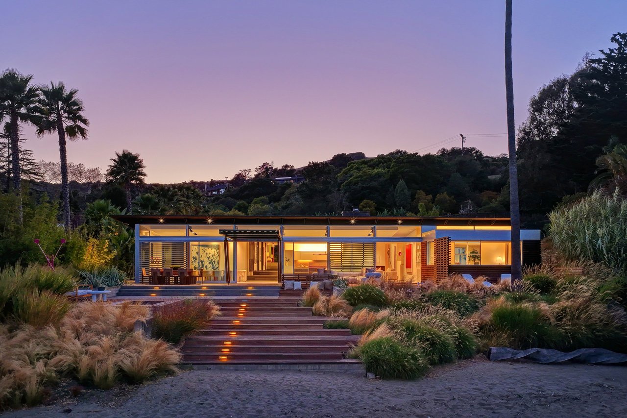 House of the Four Horizons