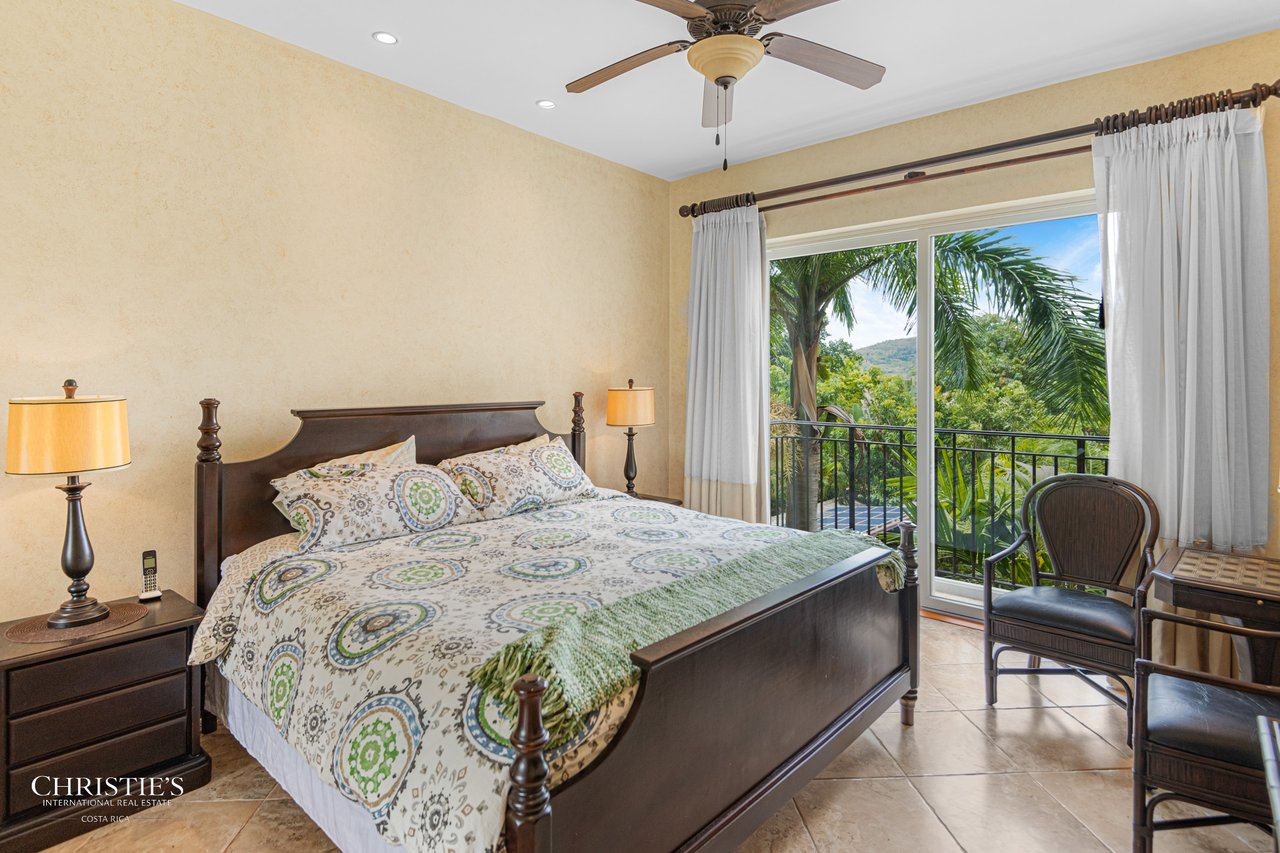 Luxury Living with Panoramic Beachfront Views at Vista Las Palmas 3D
