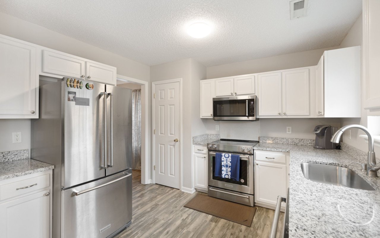For Sale – Homes with Updated Kitchens