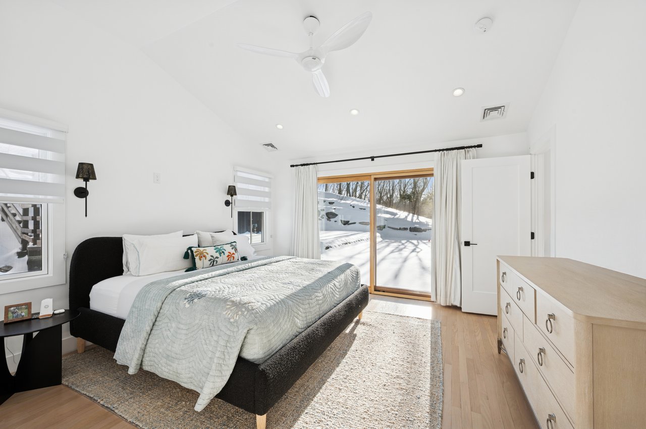 42 Mount Misery Drive