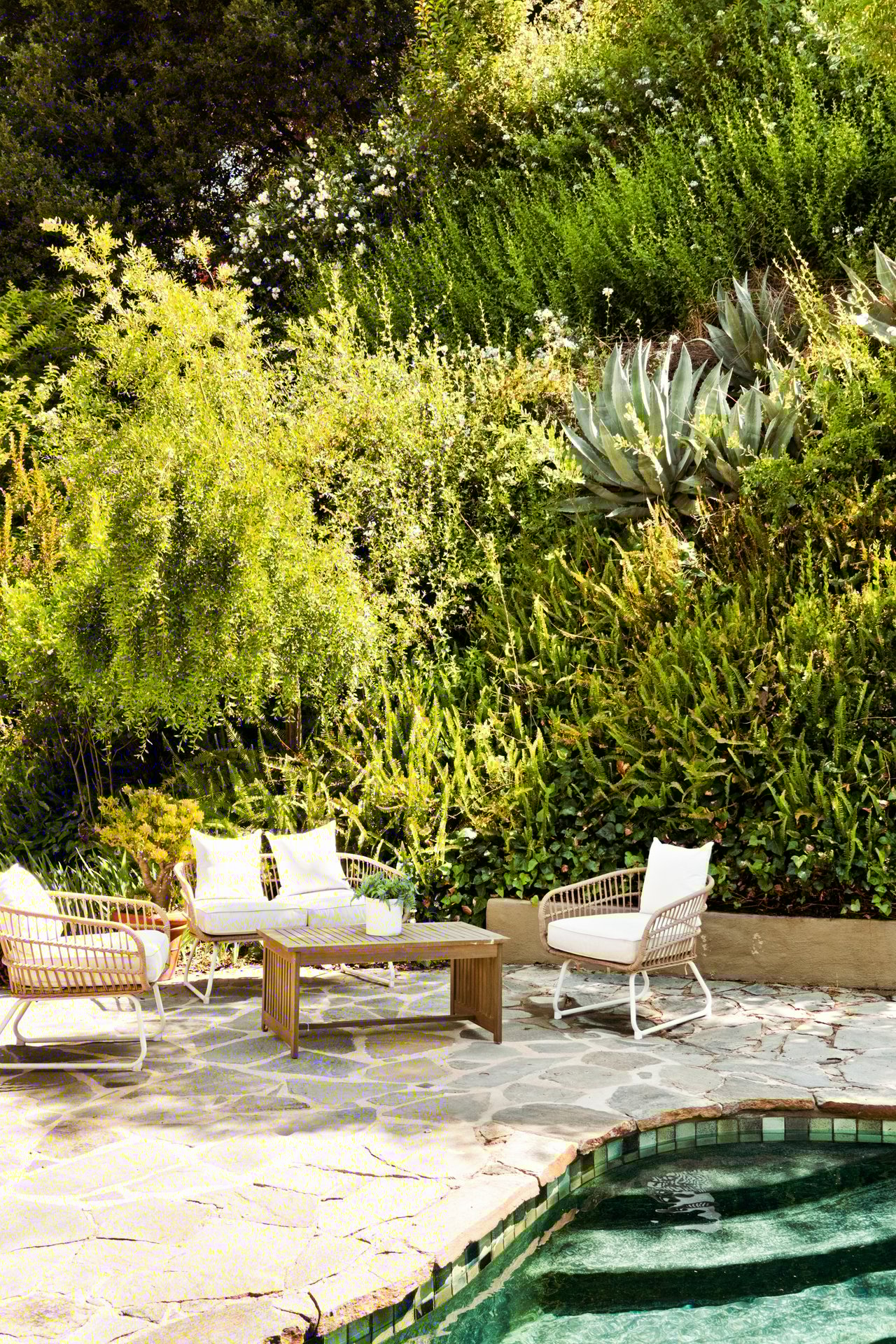 3588 Mandeville Canyon Road, Brentwood