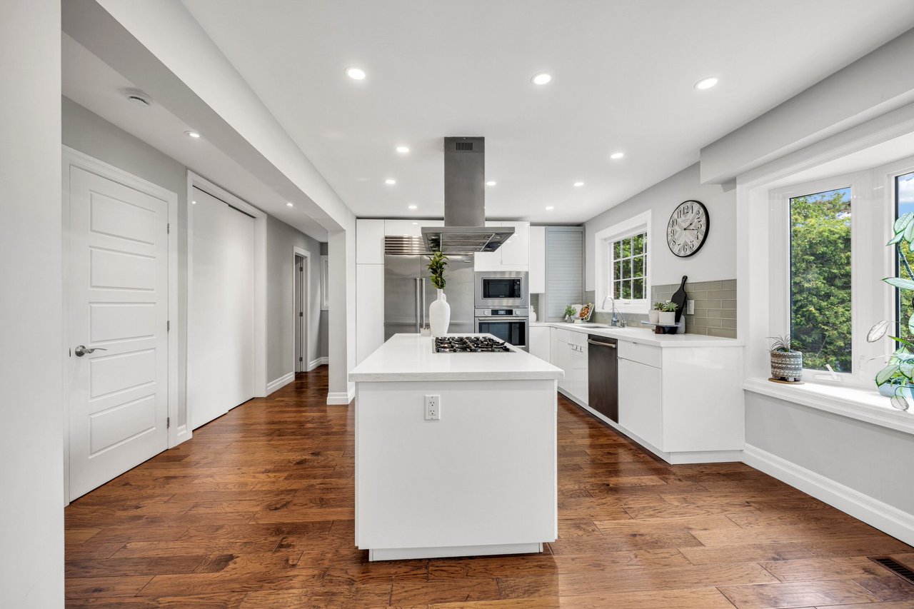 1441 Petrie Way